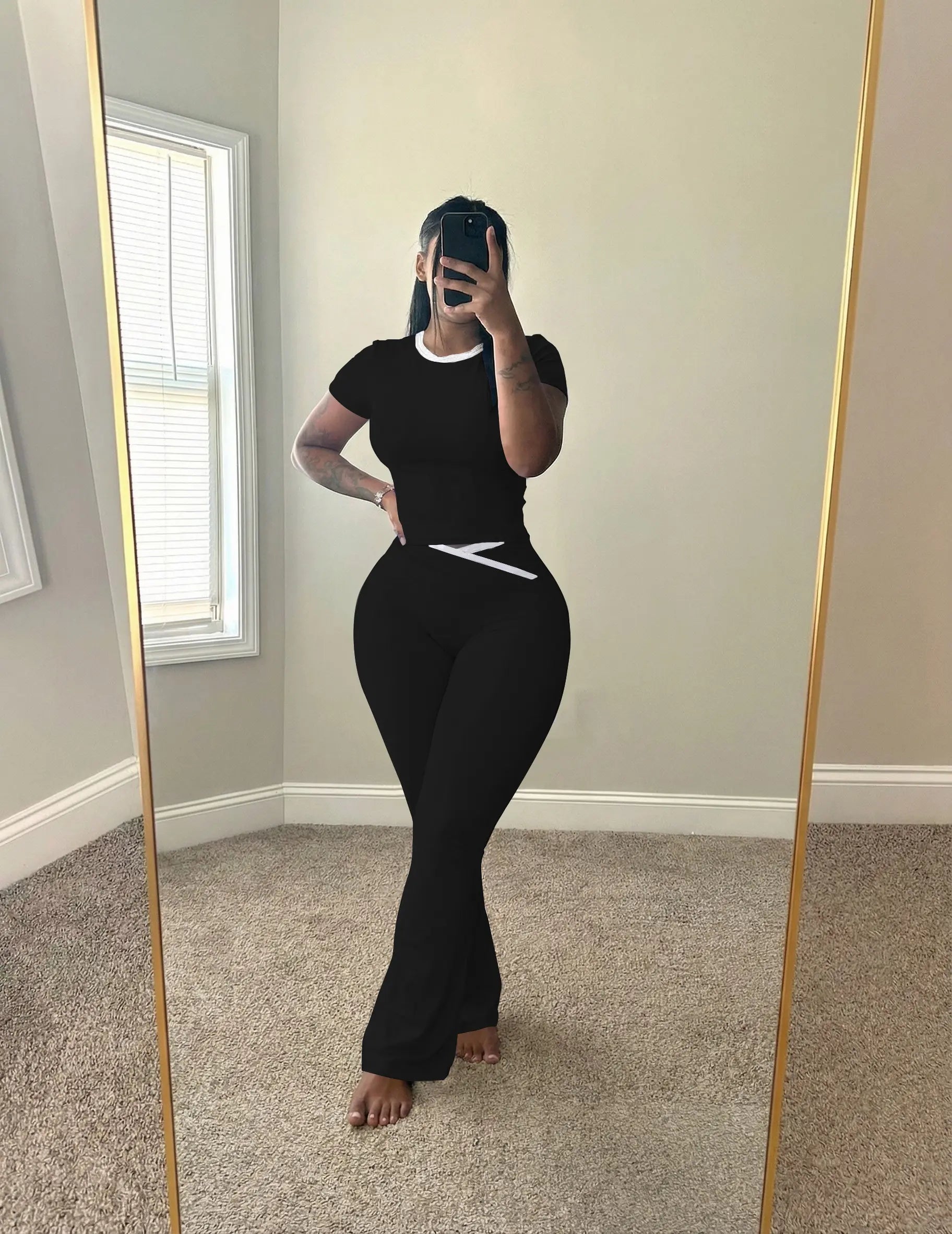 USBOUTIQUE CHIC Women's 2026 Summer 2-Piece Activewear Set: Short Sleeve Crop Top & Crisscross Waist Flare Leggings