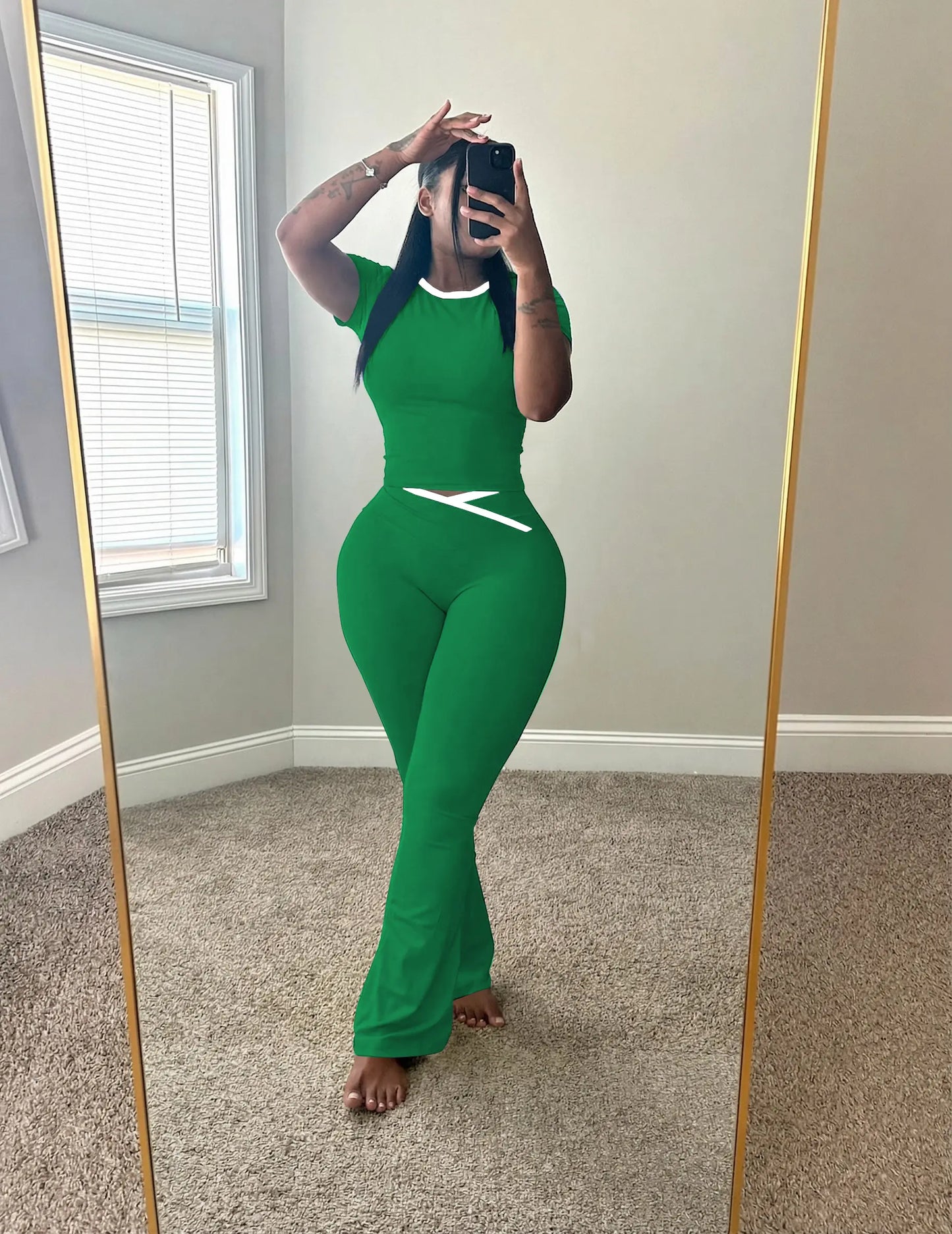 USBOUTIQUE CHIC Women's 2026 Summer 2-Piece Activewear Set: Short Sleeve Crop Top & Crisscross Waist Flare Leggings